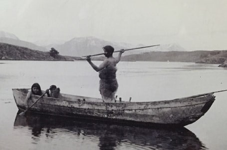 Patagones from Tierra del Fuego fishing Patagones from Tierra del Fuego fishing