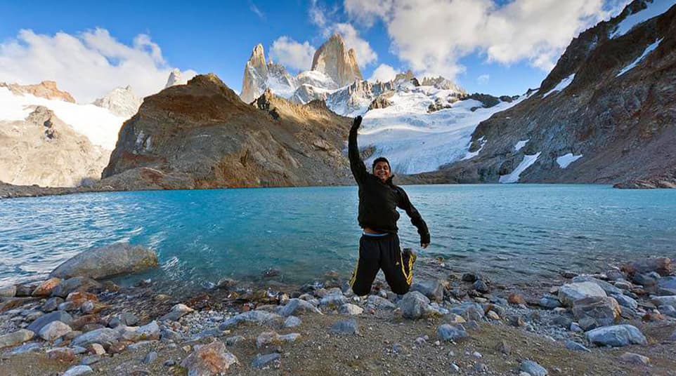 Hike to Laguna De Los Tres Hike to Laguna De Los Tres