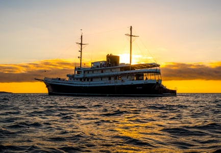 Evolution Yacht Galapagos Cruise Savings