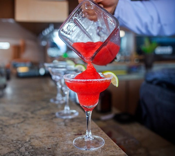 Drinks onboard a Galapagos Luxury Cruise